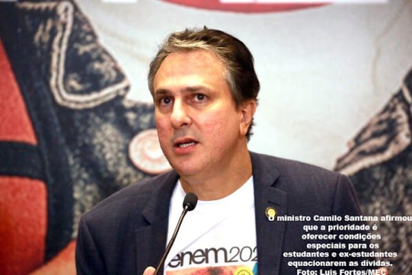 Tem
início as renegociação do FIES para até 1,2 milhão de pessoas