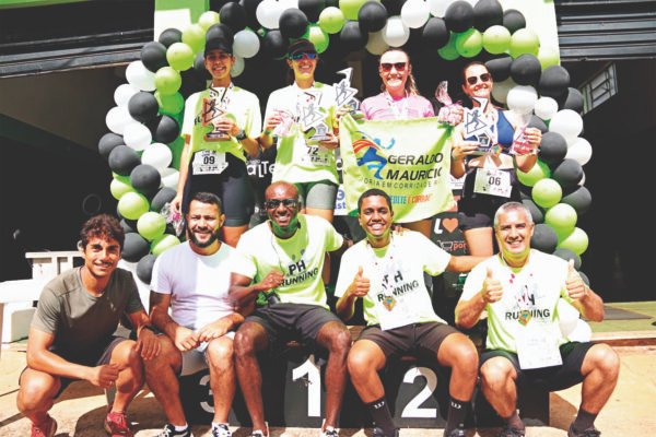 Corrida movimenta Bairro Bandeirantes